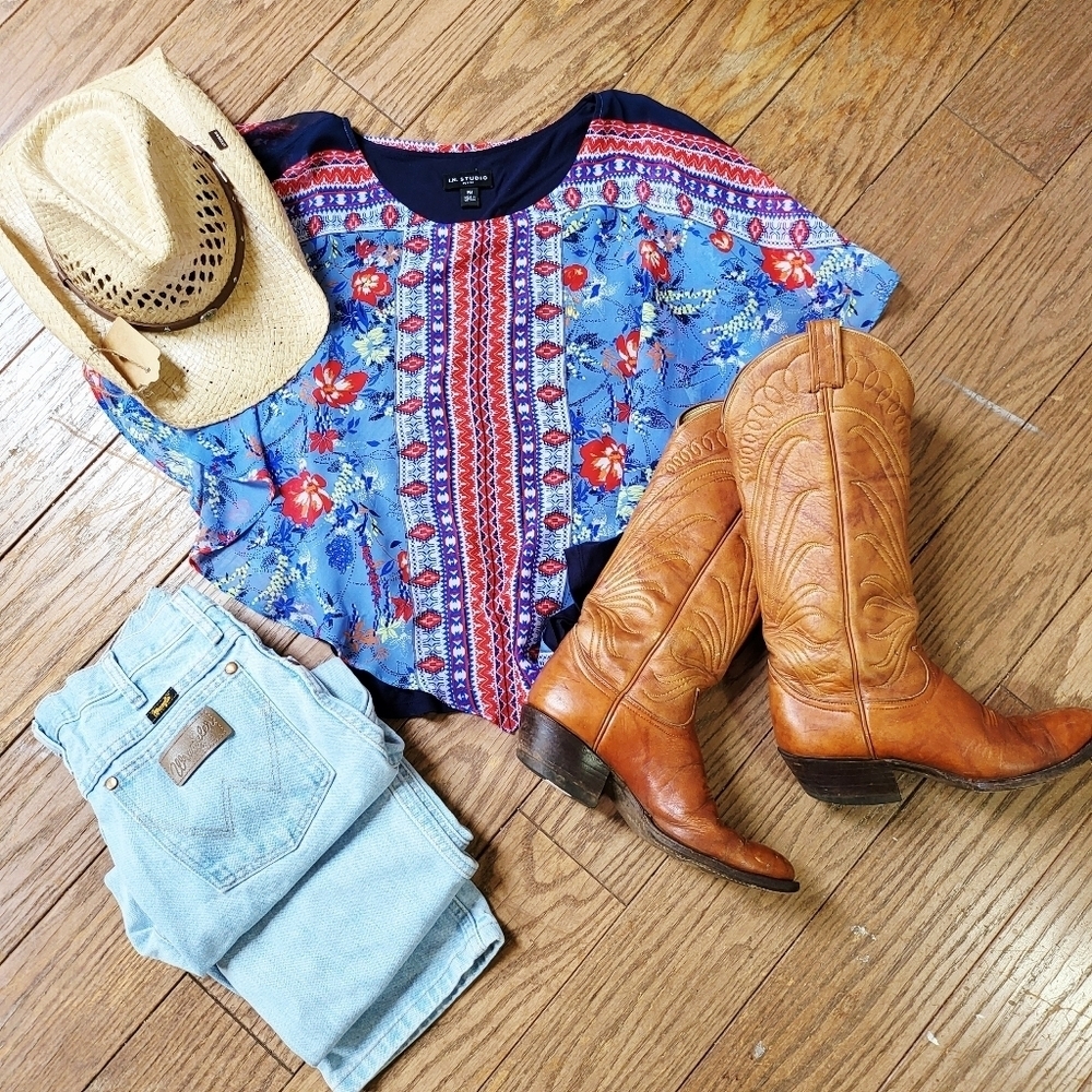 I.N. Stludio Great 4th Of July Blouse